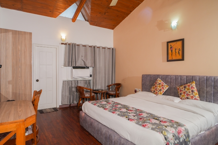 Neelesh Inn